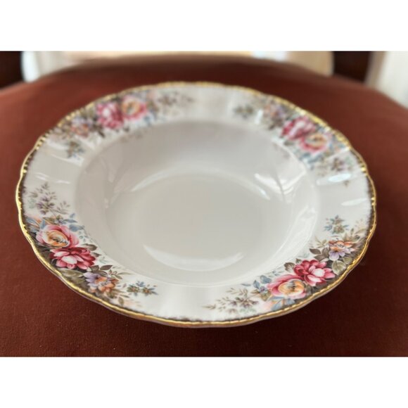 Queen Anne Summer Rose Soup Bowl 9 1/4” - Picture 1 of 8